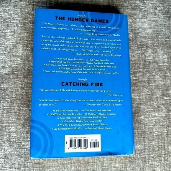 Mockingjay Hardcover Book Suzanne Collins Hunger Games - Picture 4 of 6